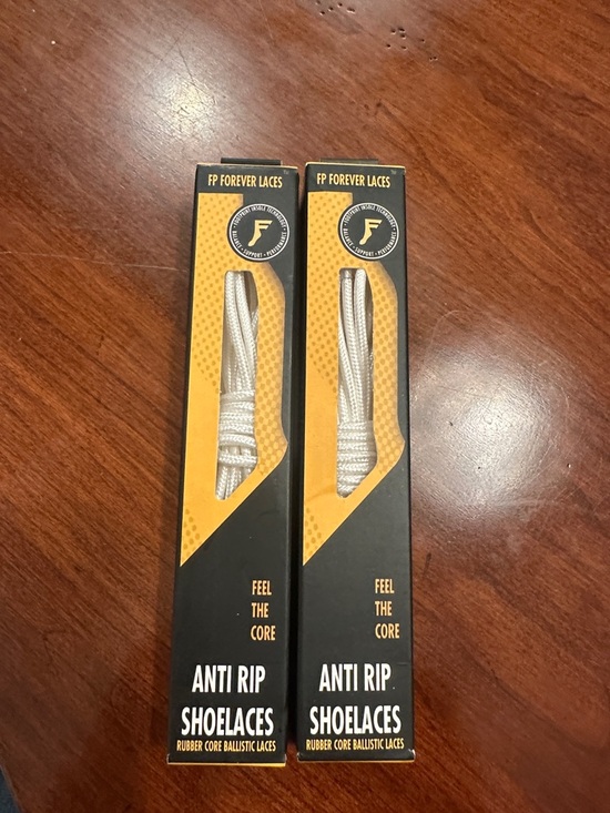 Black and White Shoelaces - Picture 2 of 8